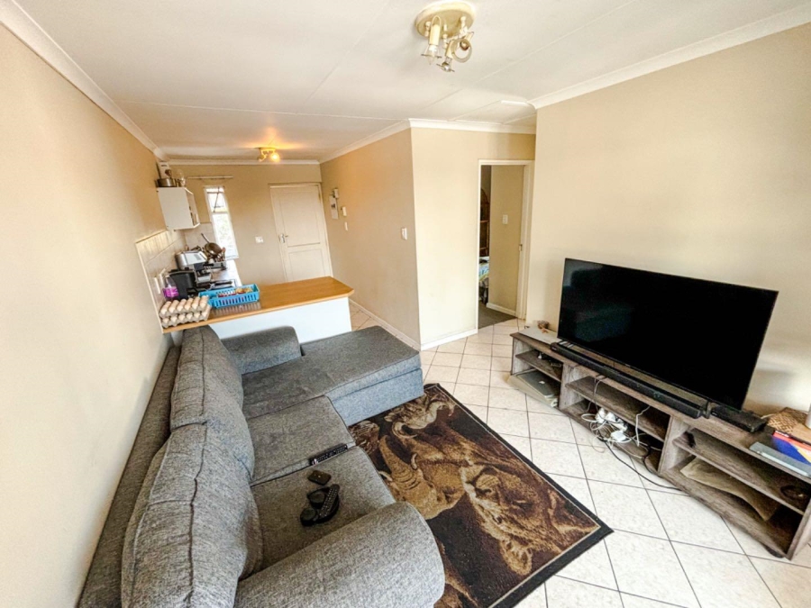 2 Bedroom Property for Sale in Paarl North Western Cape